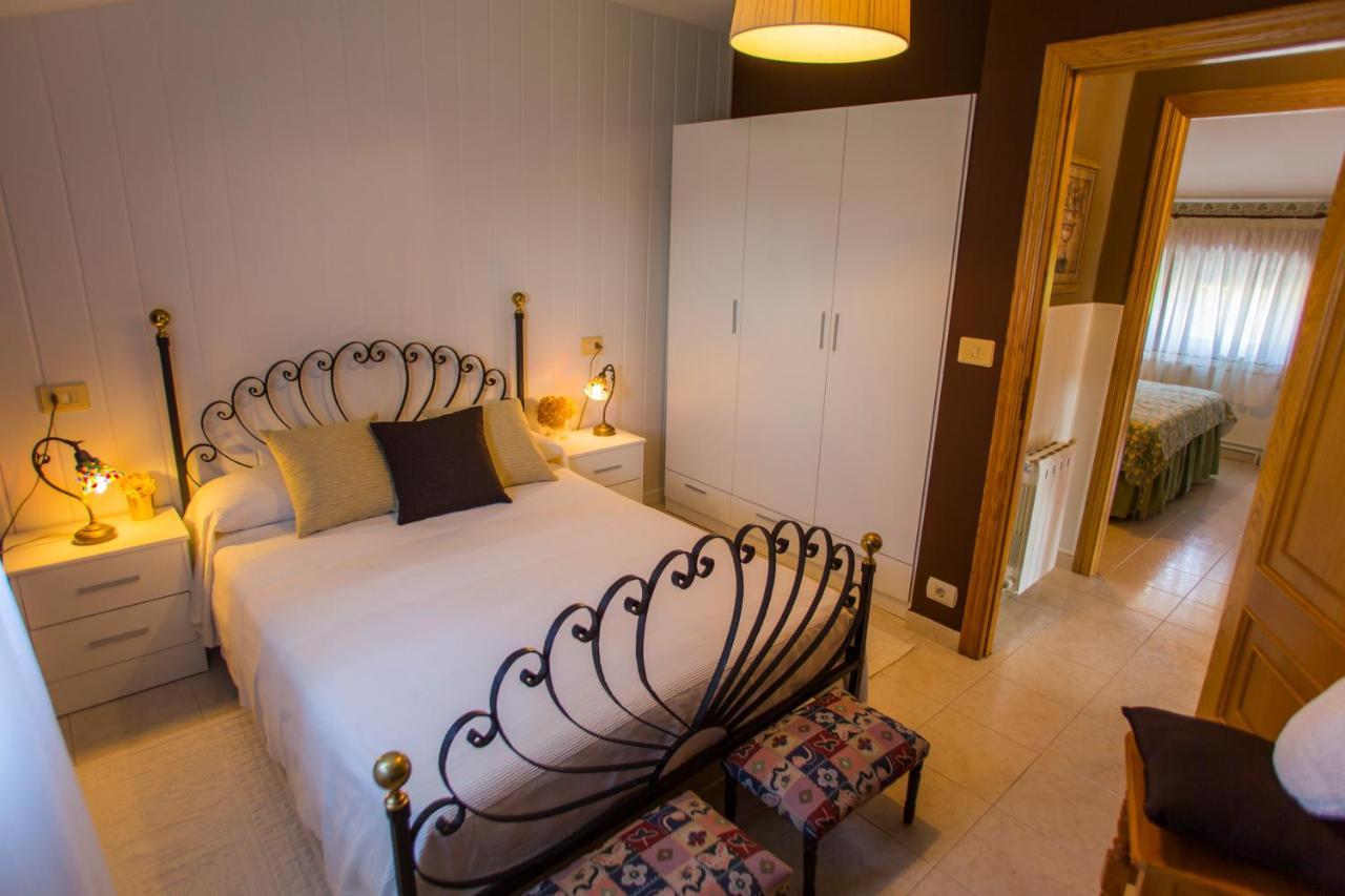 Low Cost Casa Brais San Pedro de Benquerencia ภายนอก รูปภาพ